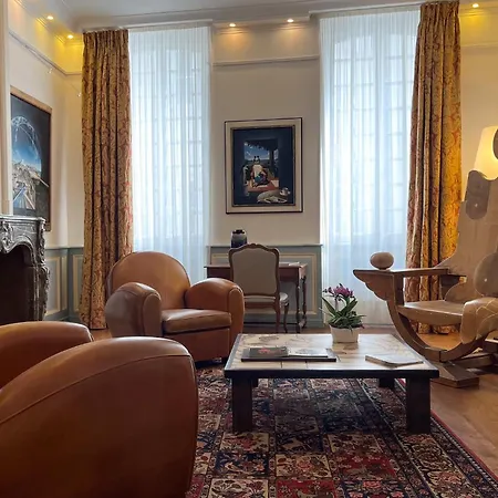 Oda ve Kahvaltı D'art 4*